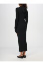 robe-midi-a-capuche-en-maille-cotelee