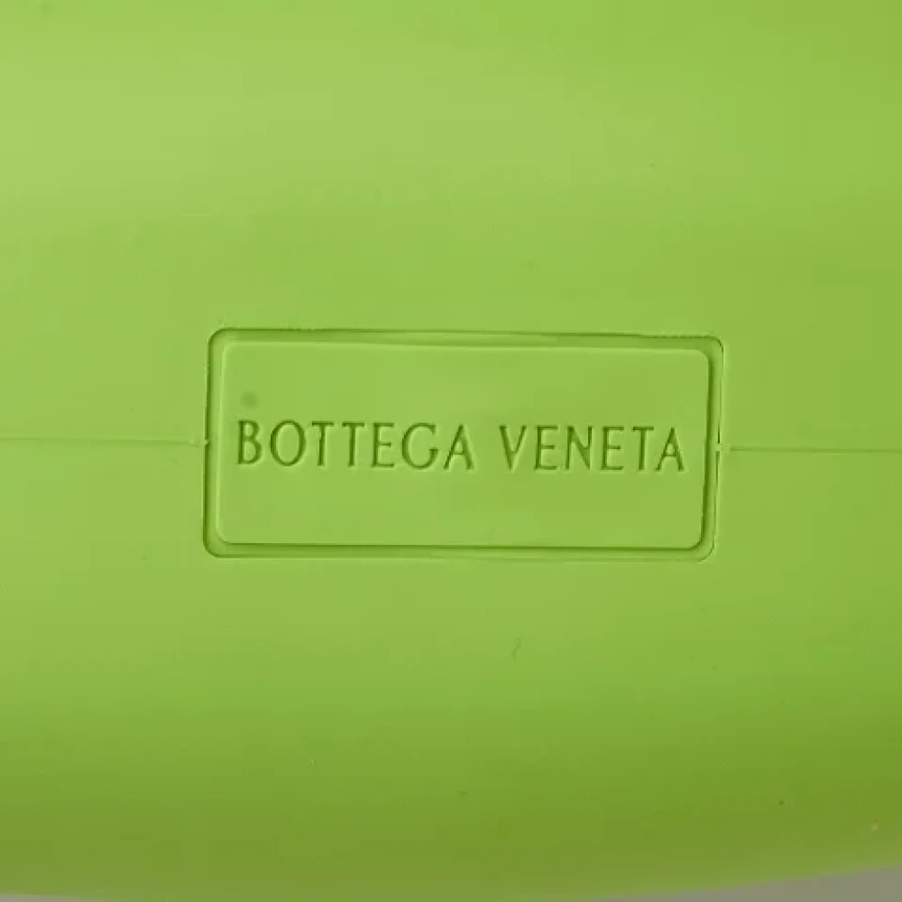 Bottega Veneta Vintage Pre-owned Plastic shoulder-bags Green Dames