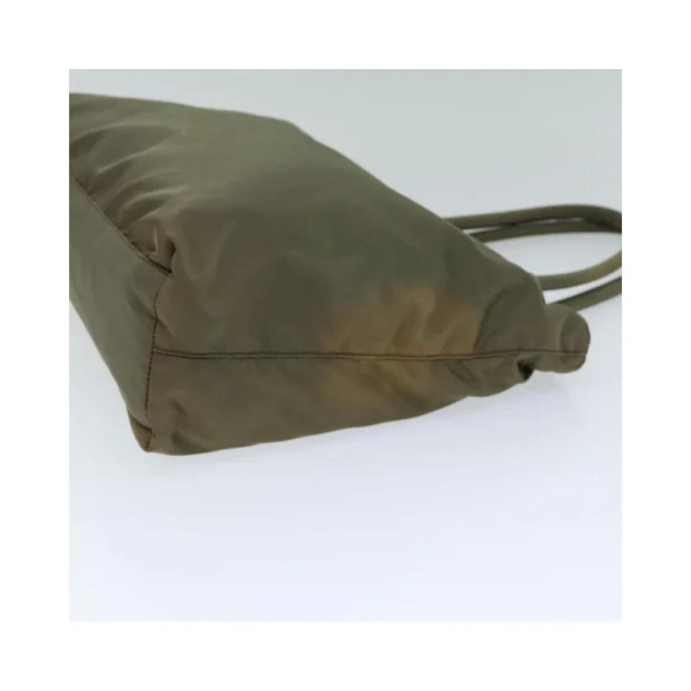 Prada Vintage Pre-owned Nylon handbags Green Dames
