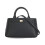 sac-bandouliere-noir-avec-logo-en-metal