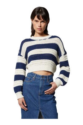 pull-a-rayures-avec-manches-longues
