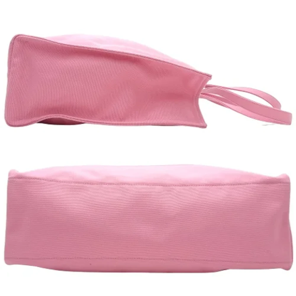 Coach Pre-owned Canvas shoulder-bags Pink Dames
