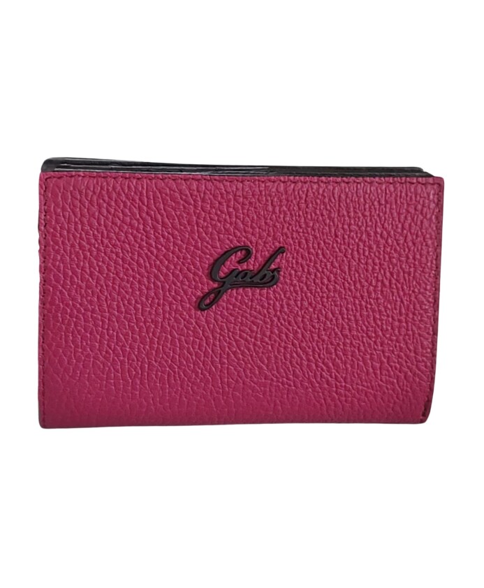 red-wallet-with-zipper-closure
