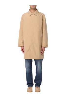 tidlos-beige-trenchcoat