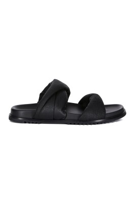 black-twisted-granola-sandals
