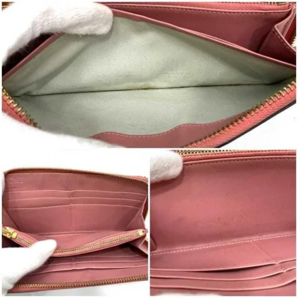 Loewe Pre-owned Leather wallets Black Dames