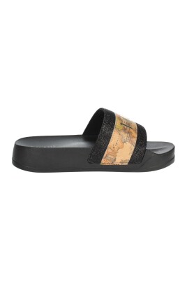 black-flip-flops-and-sliders