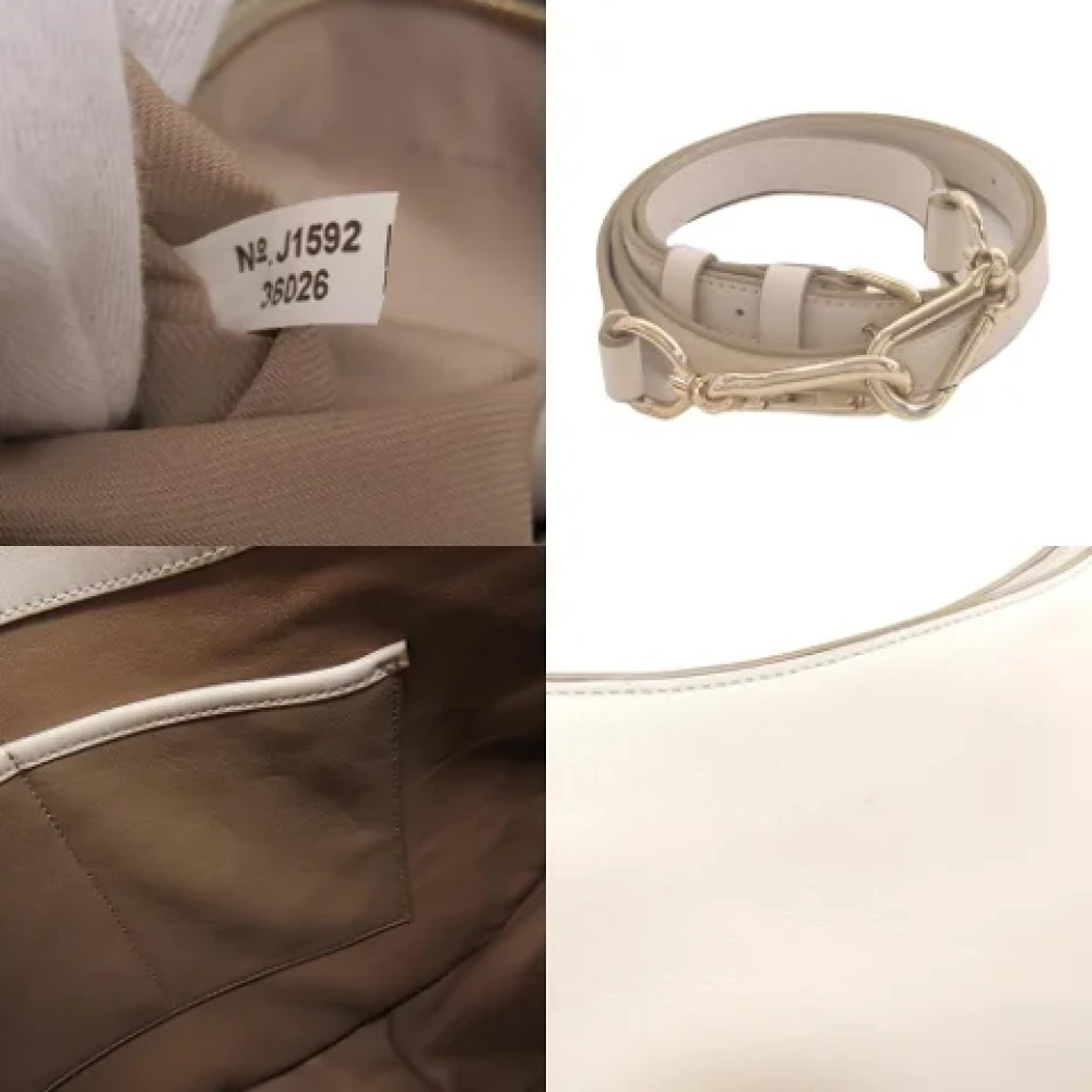 Coach Pre-owned Leather shoulder-bags White Dames