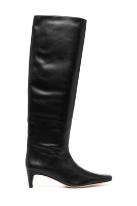 black-leather-knee-high-pointed-toe-shoes