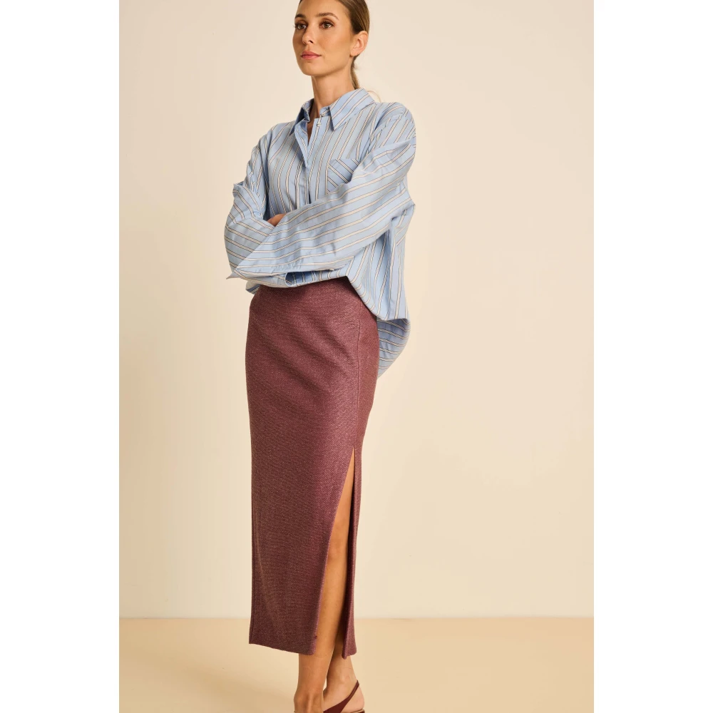 March23 Elle Rok Red Dames