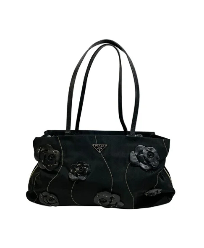 pre-owned-nylon-sacs-prada