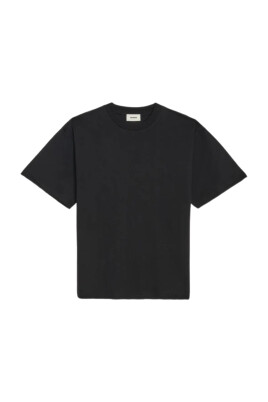 sort-t-shirt-med-perlebogstaver