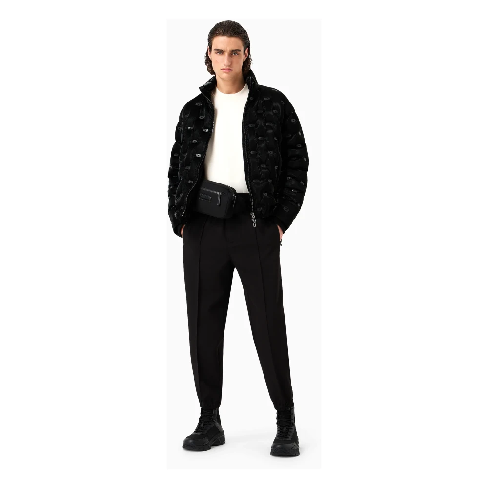 Emporio Armani Zwarte broek met elastische taille en decoratieve ribbels Black Heren