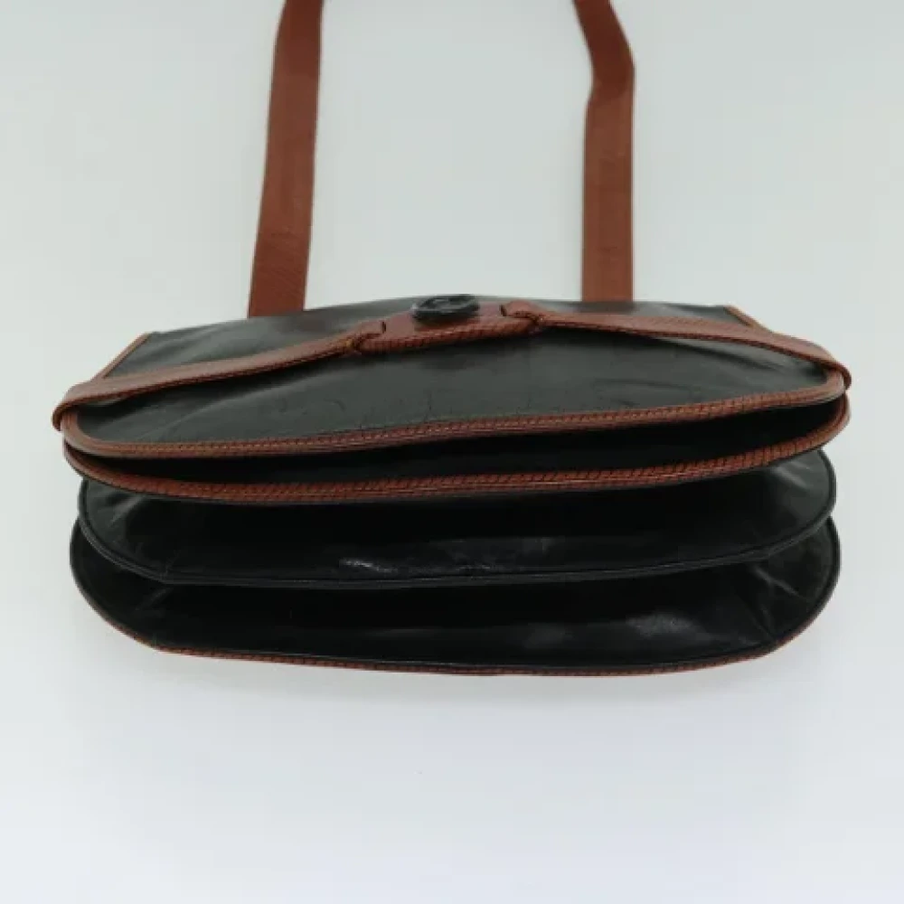 Valentino Vintage Pre-owned Leather shoulder-bags Black Dames