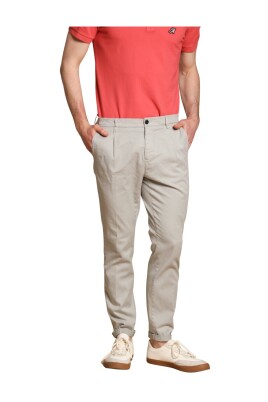 carrot-fit-chino-pants-in-cotton-and-lyocell