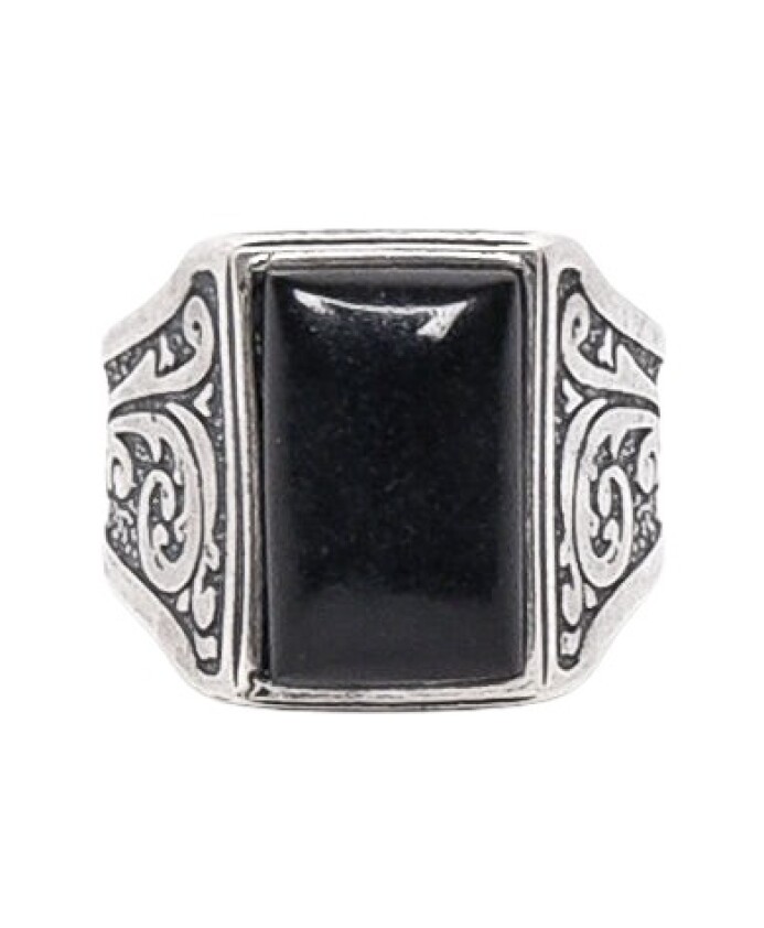 rectangular-onyx-silver-ring