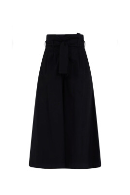 stylish-trousers-for-everyday-wear
