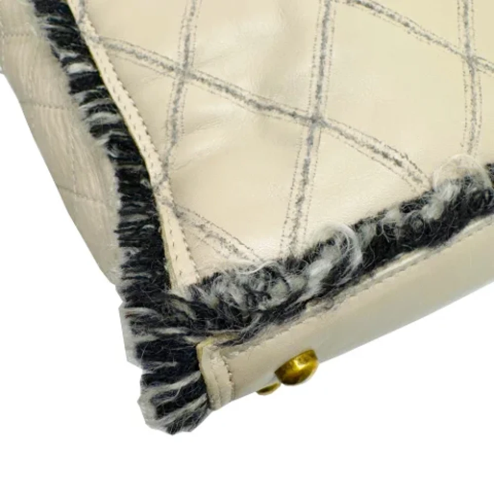 Chanel Vintage Pre-owned Leather totes White Dames