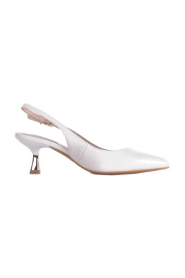 white-heeled-decollete-shoes-with-buckle