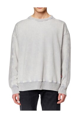 round-neck-sweater