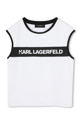 t-shirt-elegant-och-sofistikerad