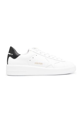 white-sneakers-round-toe-lace-up