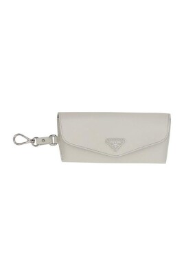 leather-eyeglass-case-with-magnetic-closure