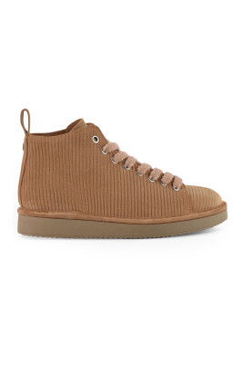 ankle-boots-with-pink-laces