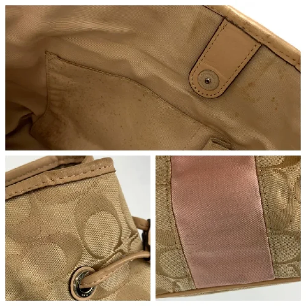 Coach Pre-owned Canvas handbags Beige Dames