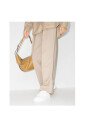 white-sneakers-for-women