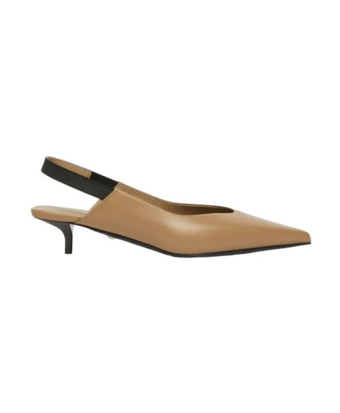 escarpin-en-cuir-a-talon