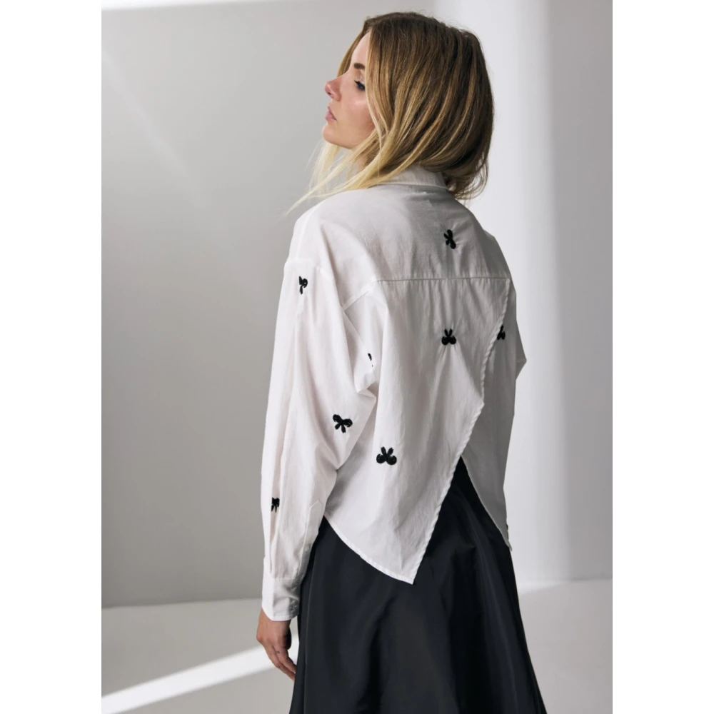 Co'Couture Witte blouse met geborduurde strikjes White Dames