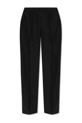 creased-trousers