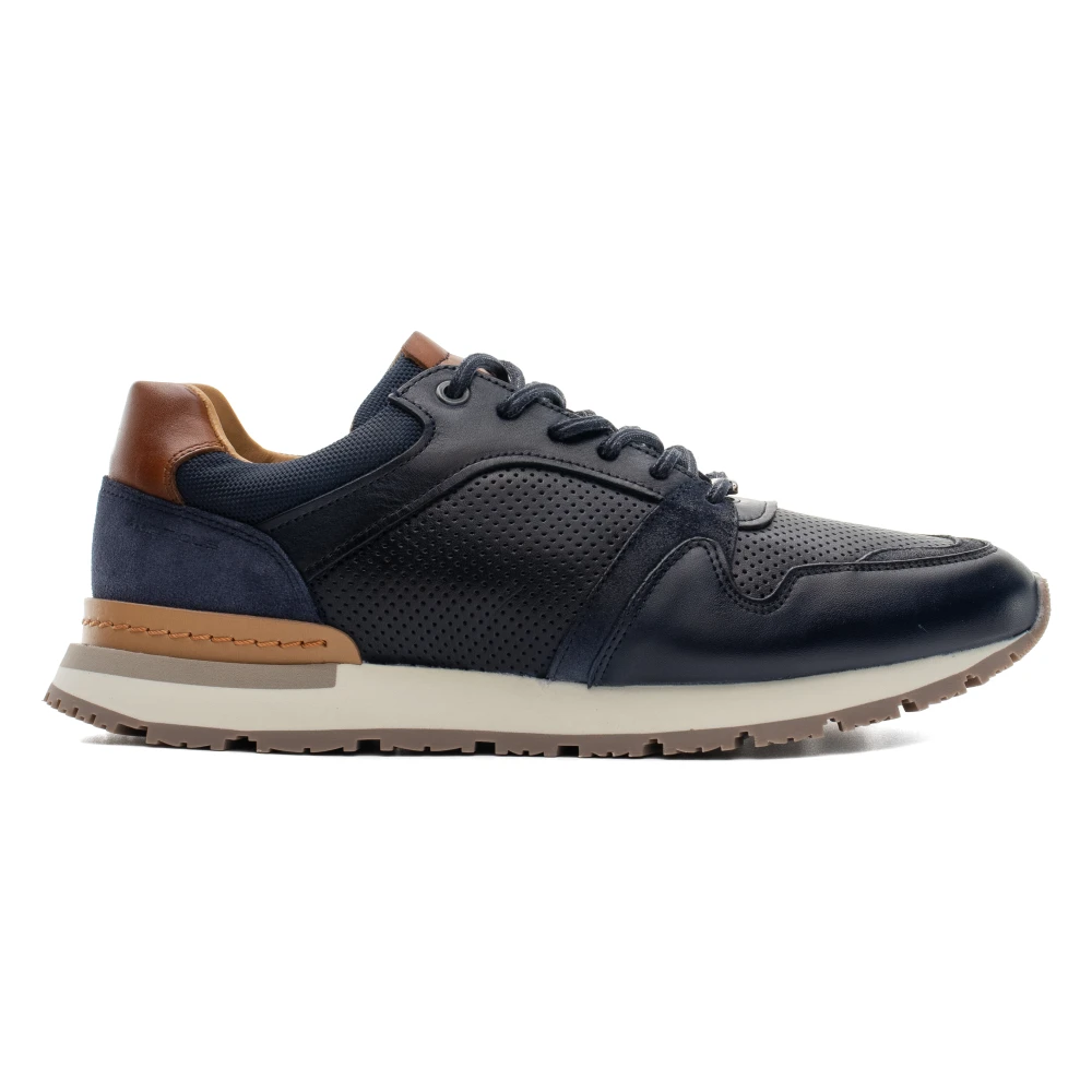Shoes > Sneakers - - Ambitious - Modalova