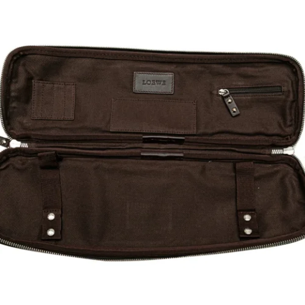 Loewe Pre-owned Plastic clutches Black Dames