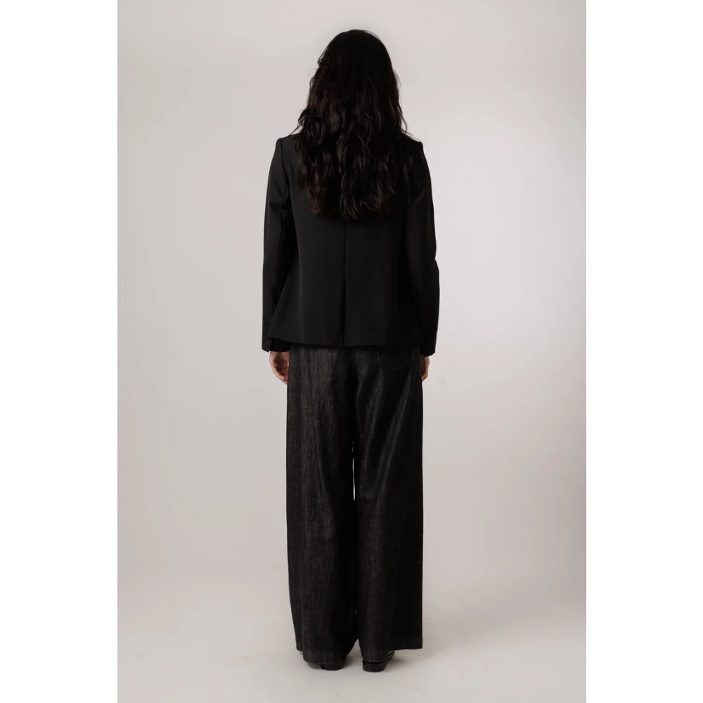 MOS MOSH Zwarte Blazer met Knoopsluiting en Zakken Black Dames