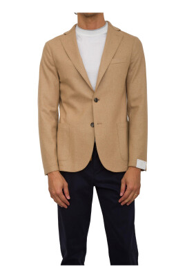 camel-single-breasted-jacket