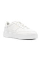 vintage-white-sneakers