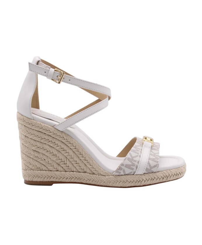 amaril-wedges