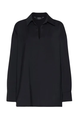 Blus i ren ullkvalitet