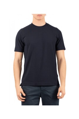 t-shirt-elegant-pour-homme