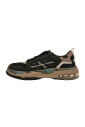 zwarte-sneakers-uniek-ontwerp-comfortabele-zool