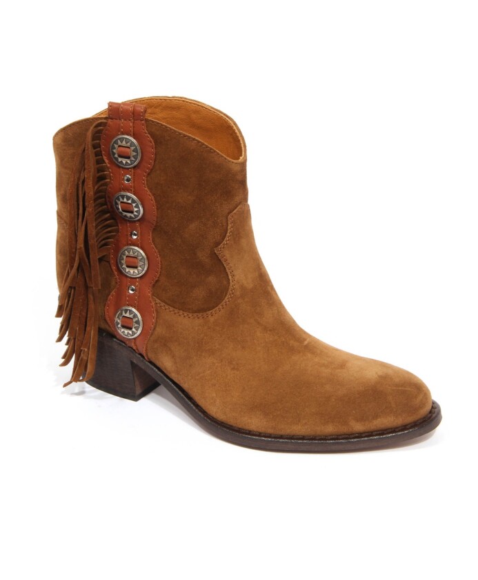 bottes-en-daim-a-franges-made-in-italy