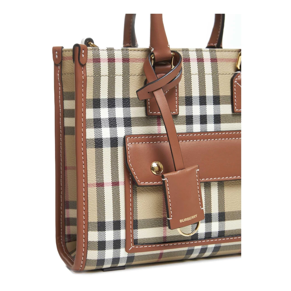 Burberry Stijlvolle Schoudertas Multicolor Dames