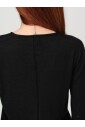 pull-en-cachemire-noir-a-col-en-v