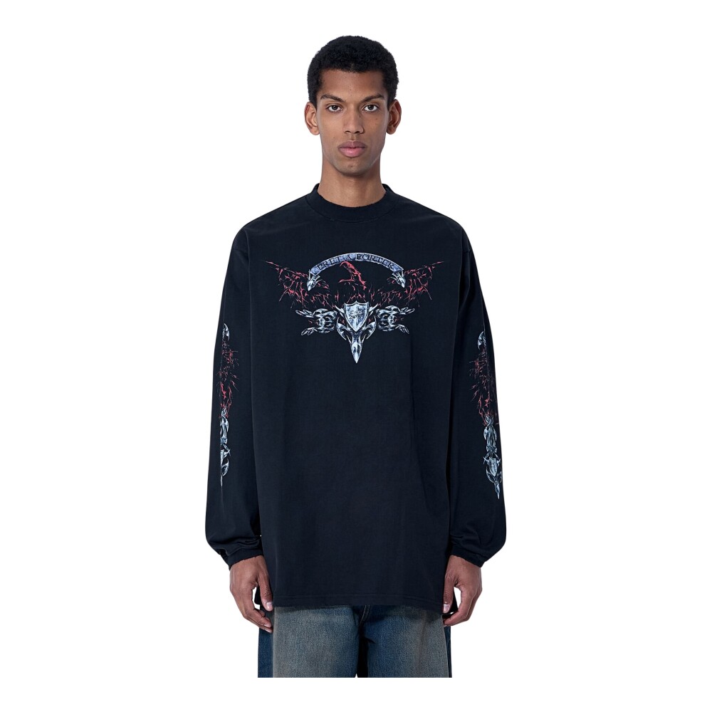 Shop fashion from Vetements online at Miinto