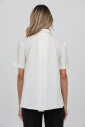 chemise-a-manches-courtes-avec-plisse-devant