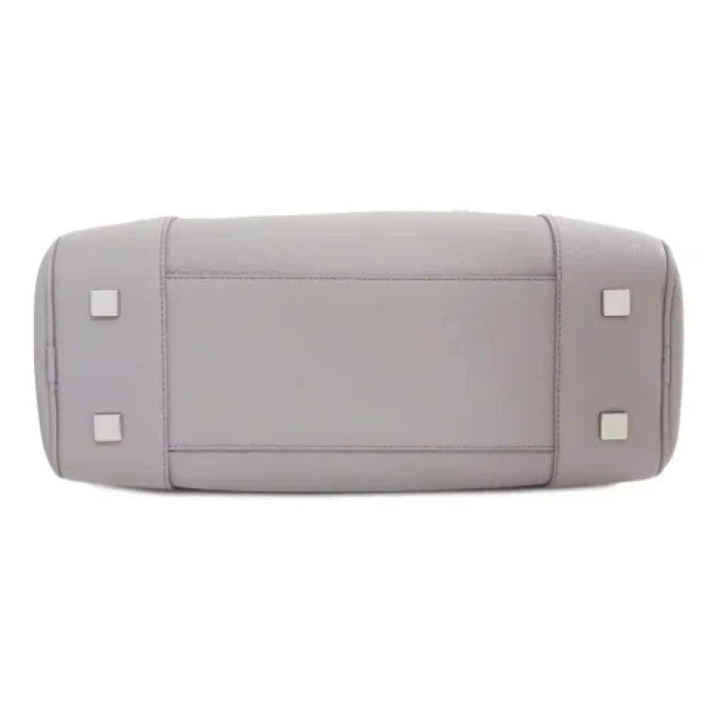 Loewe Pre-owned Leather handbags Gray Dames