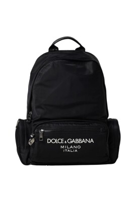 sac-a-dos-noir-en-nylon