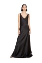 robe-longue-satinee-a-col-v